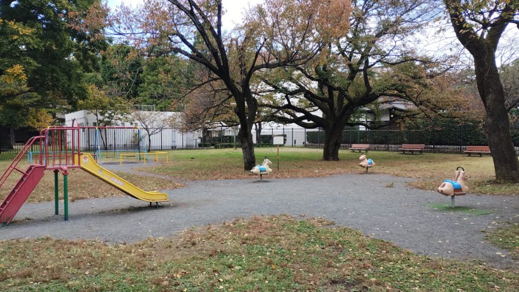 桜の園なかよし広場